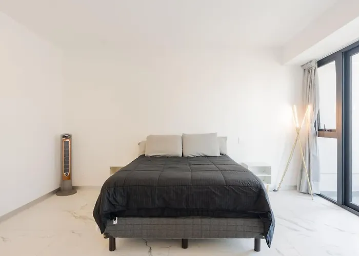 Designer Loft With Insane Amenities Gym Cine Apartamento *