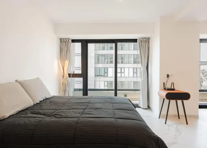 Designer Loft With Insane Amenities Gym Cine Apartamento *